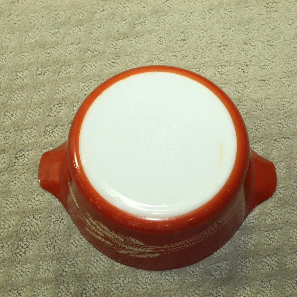 Set of 2 Vintage Pyrex Red Autumn Harvest Casserole Dishes 474-B 1.5, 473-B 1